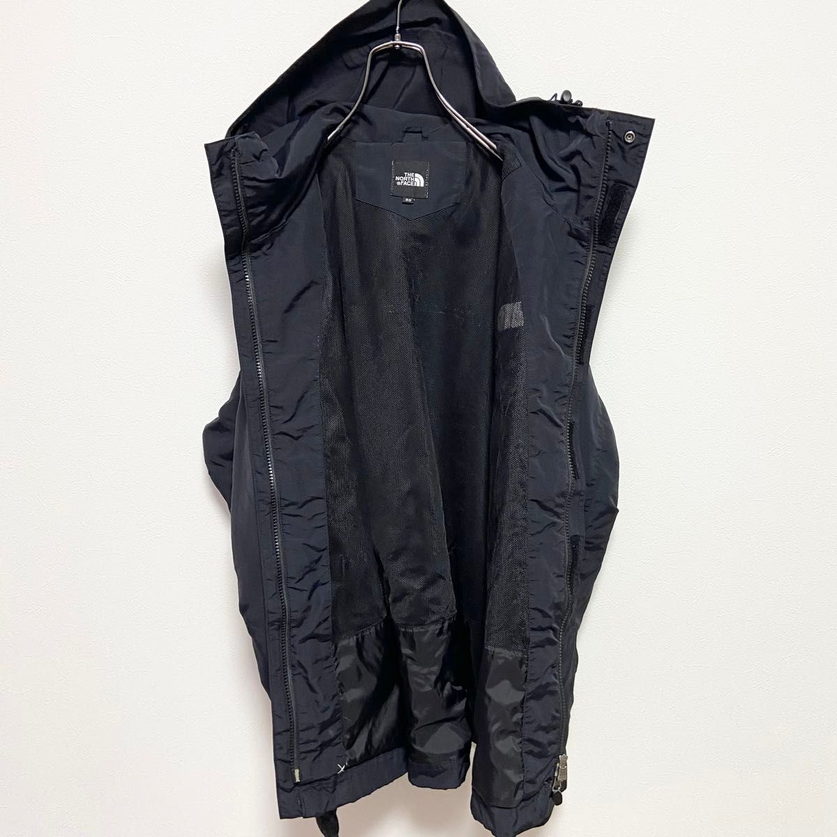 日本未入荷　海外限定モデル　THE NORTH FACE ノースフェイス　マウンテンパーカー　マンパ　ジャンバー　肩ロゴ　黒　M