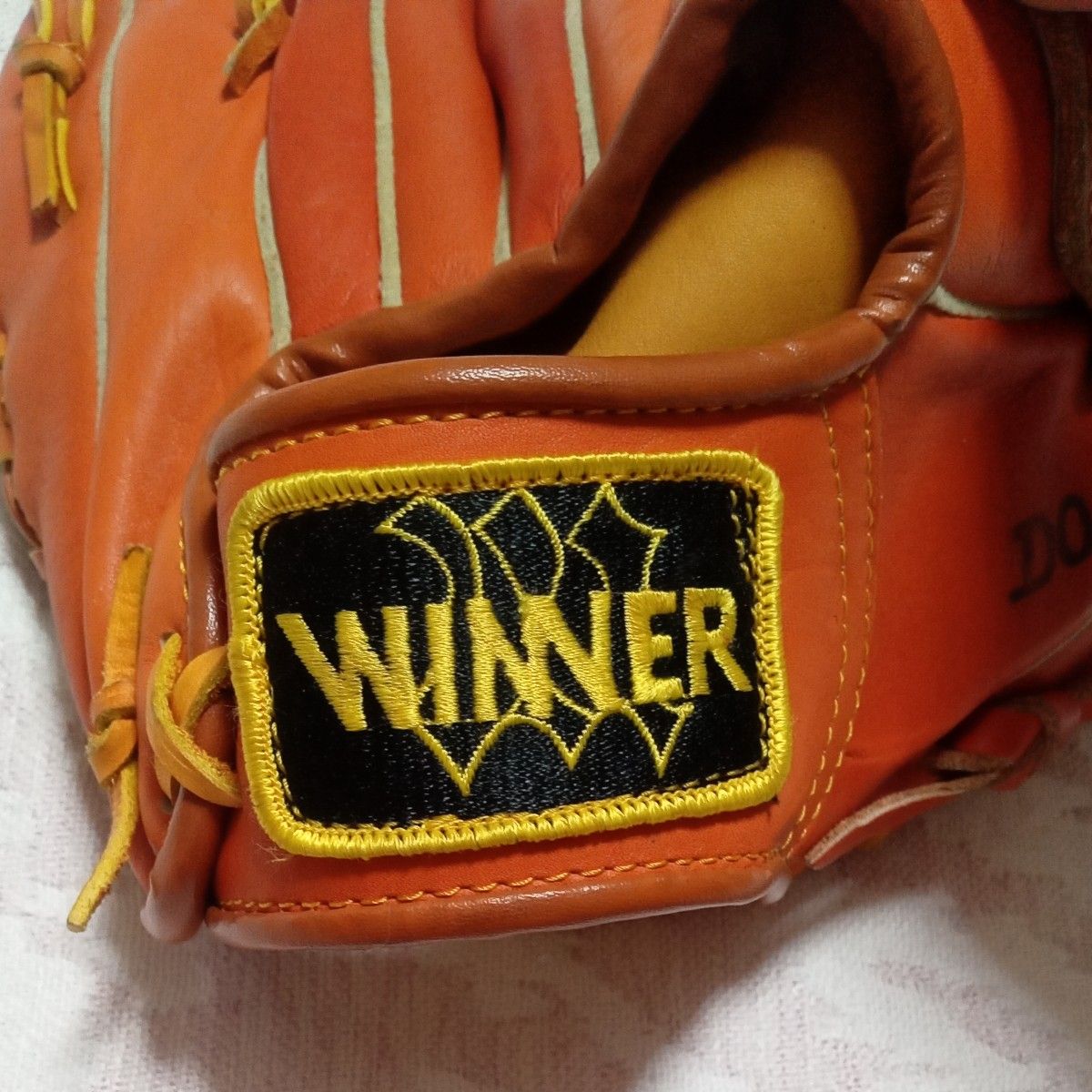 美品　グローブ　 野球　WINNER professional model  steerhide ステアハイド　右利き用