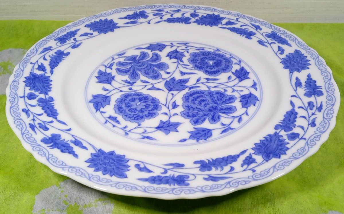 平皿 ニッセイ陶器 BLUE PEONY7500 飾り皿 陶器 白地 薄藍色草花柄