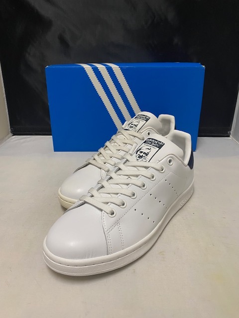 【訳あり新品】adidas STAN SMITH WHITE NAVY M20325 US8.5 26.5cm アディダス スタンスミス ネイビー ホワイト ローカット テニス _画像1