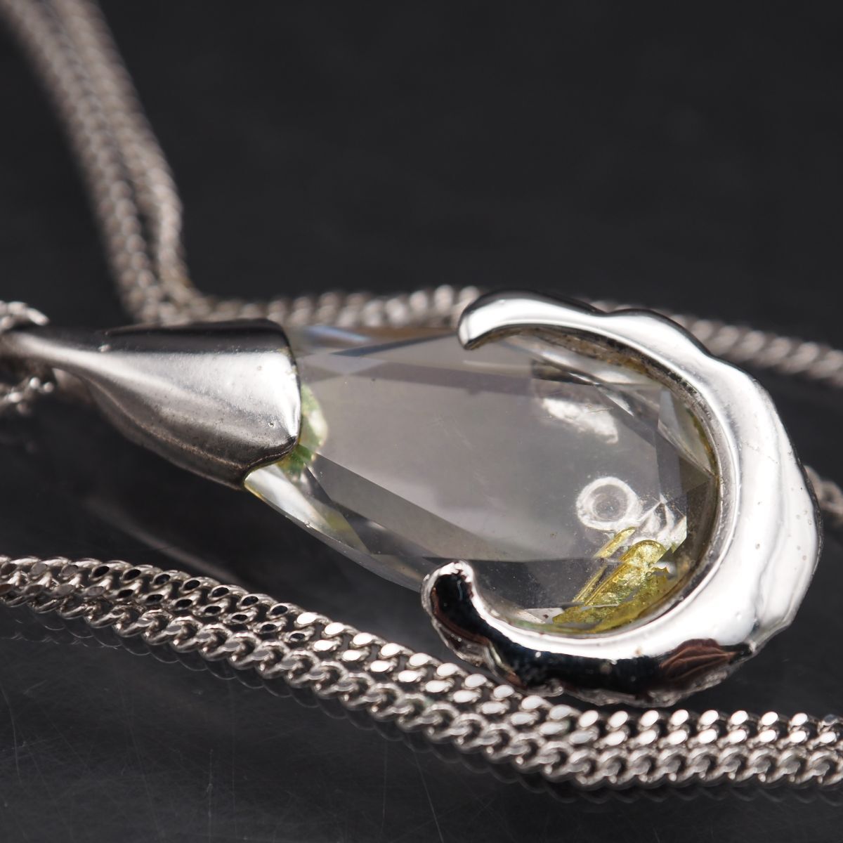 L536 IEI 水晶 ダイヤモンド SILVER925 STERLING刻印 ペンダント L536 IEI 水晶 ダイヤモンド SILVER925 STERLING刻印 ペンダント