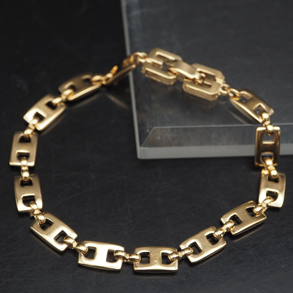 N105 ジバンシイ GIVENCHY PARIS-NEW YORK ブレスレット N105 ジバンシイ GIVENCHY PARIS-NEW YORK ブレスレット