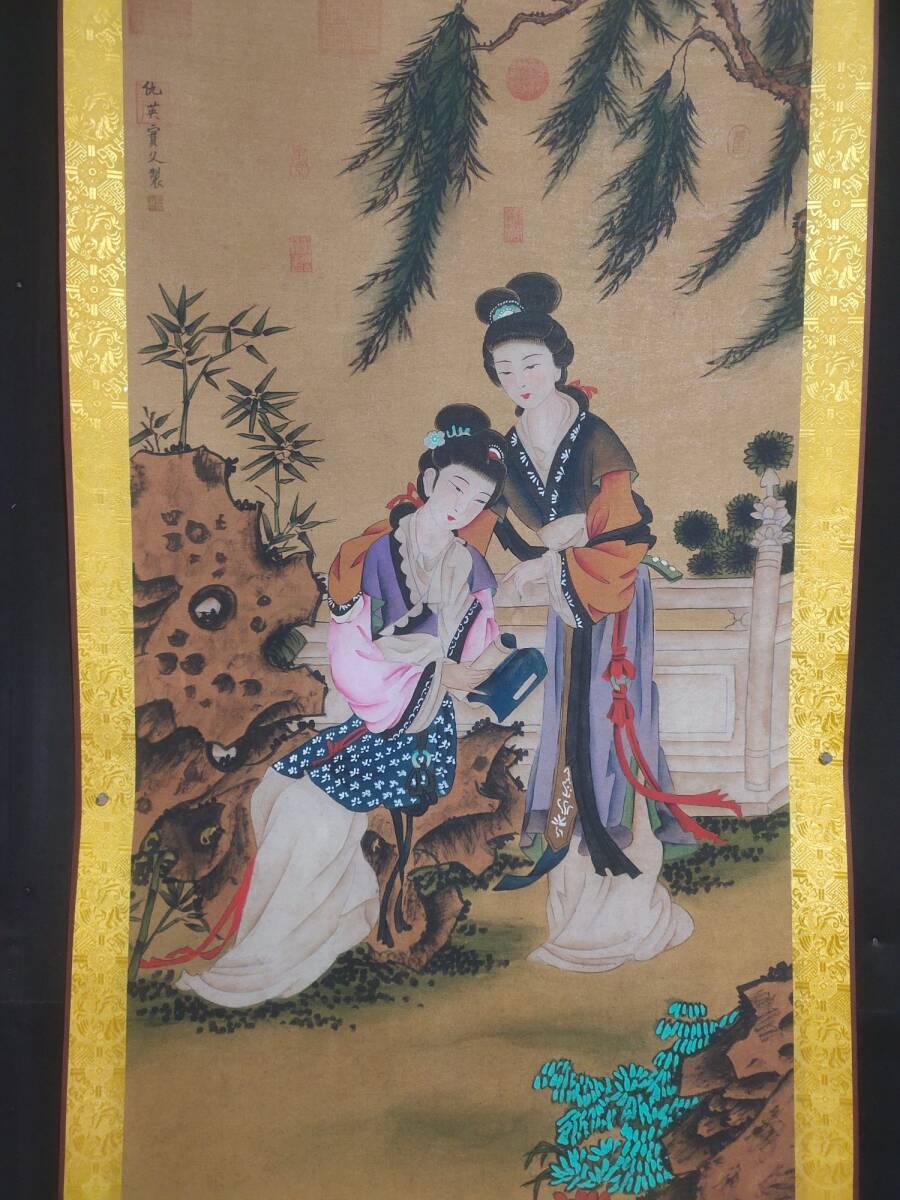 旧蔵 中国明代画家【仇英】人物圖 中堂画 手繪画 絹布 挂軸 古美術品 L0320_画像2