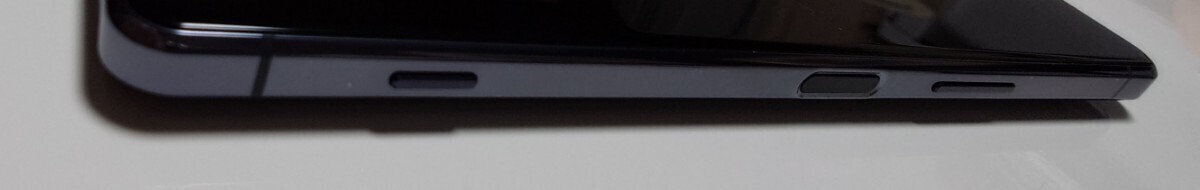 美品 Xperia 1 II 128GB SIMロック解除済み 最大容量良好 格安SIM可 docomo SO51Aa パープルの画像4