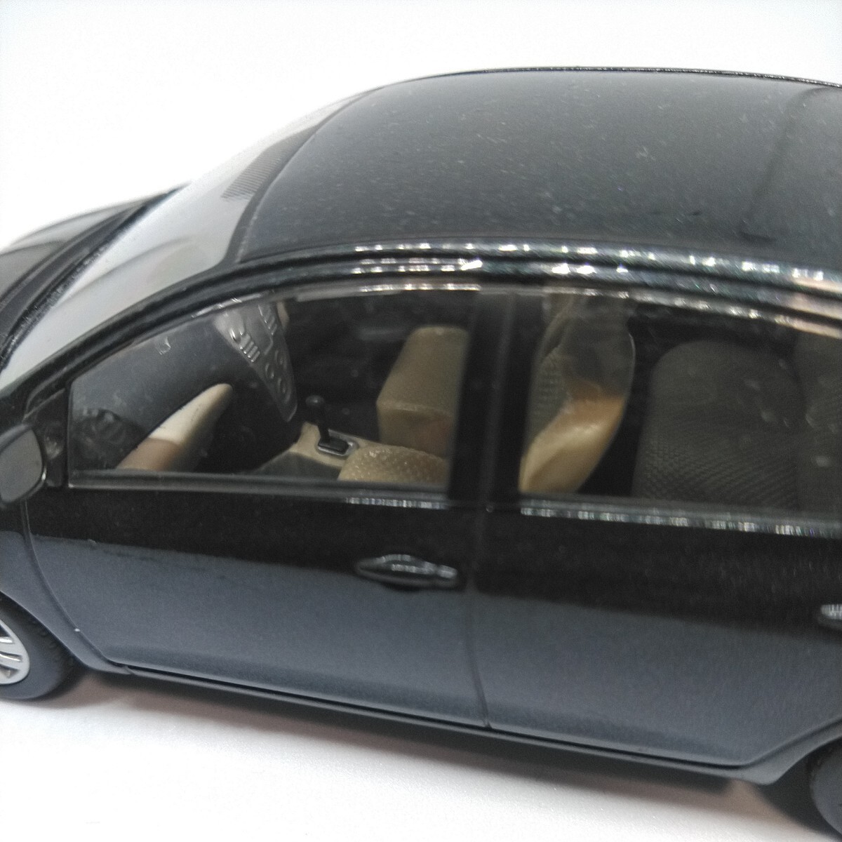 【送料無料】トヨタベルタ前期　1/30　カラーサンプル　ミニカー　非売品　カラーNo.1E0　ダークグレーマイカ　TOYOTA BELTA_画像8