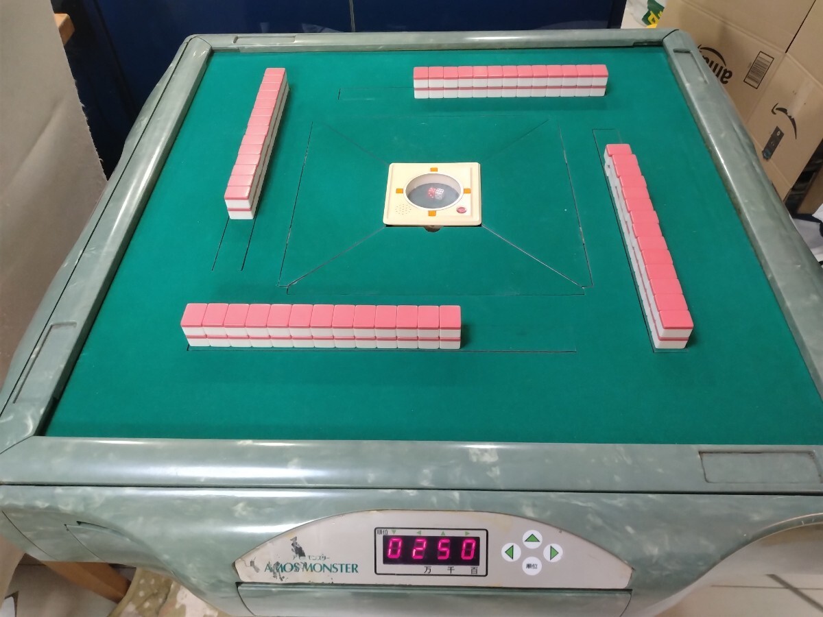  full automation mah-jong table a Moss Monstar ( point number display equipped )