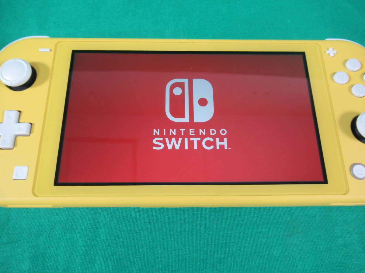 60/Q582☆ニンテンドー スイッチ ライト本体☆Nintendo Switch Lite 