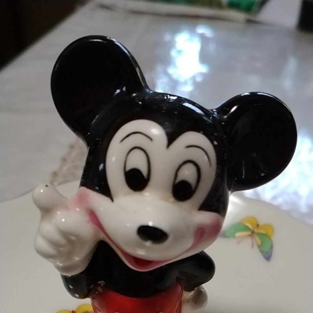 ミッキーマウス　フィギュア　陶器