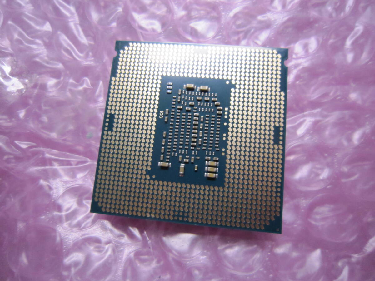 886★CPU Intel Xeon E3-1270 v5 3.60GHz SR2LF 動作品_画像2