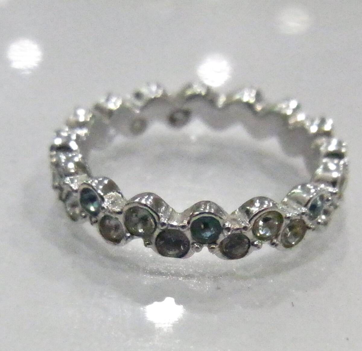 ▲美品☆スワロフスキー☆SWAROVSKI☆リング☆指輪☆ピンキーリング☆3号☆キラキラ☆レディース☆アクセサリー管32462071_画像3