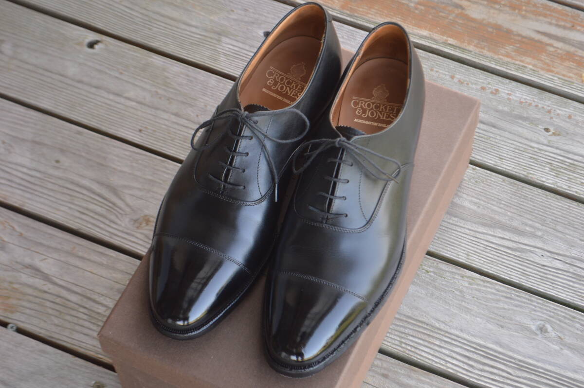 CROCKETT＆JONES　RADSTOCK　8E　ブラック　内羽根ストレートチップ　クロケット＆ジョーンズ　_画像1