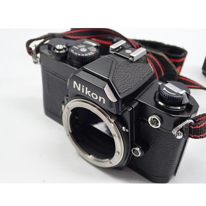 1円【ジャンク】Nikon/Canon ニコン／キャノン/フィルムカメラ　2点セット/FM/AE-1/62_画像9