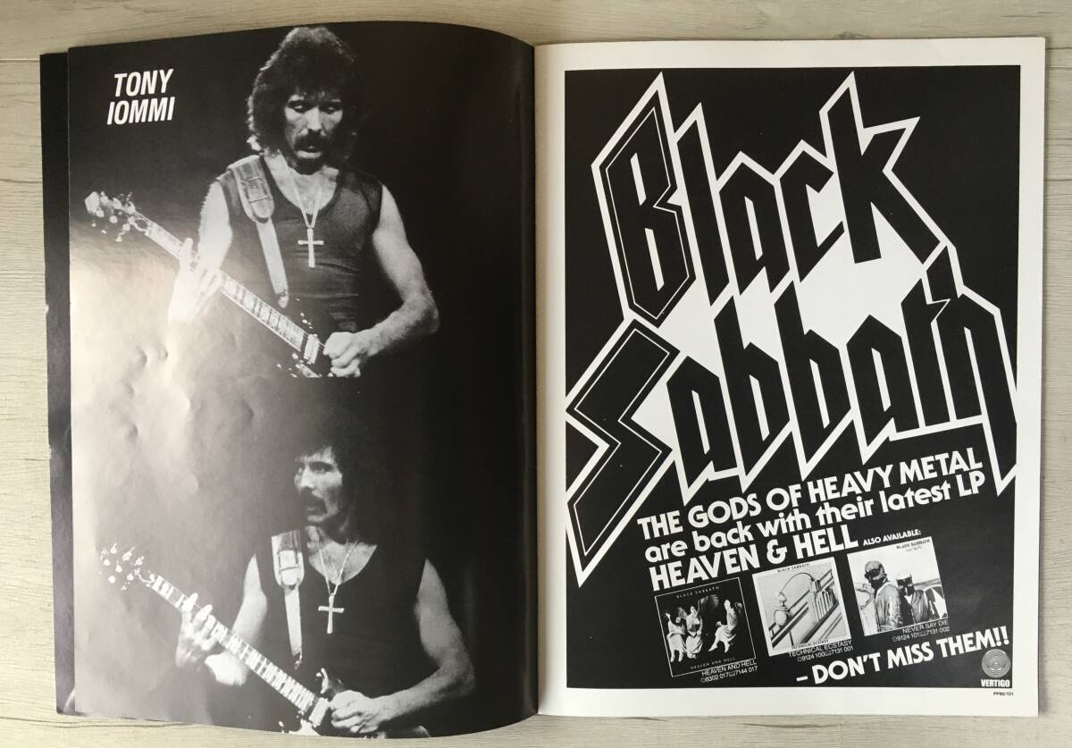 BLACK SABBATH HEAVEN AND HELL TOUR コンサートプログラム　UK製　全20ページ　チケット付き
