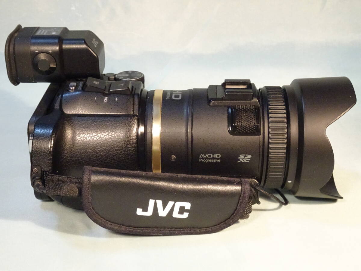 JVC ハイビジョンムービー HD memory camera GC-YJ40 JVC GC-P100のヤマダ電機店40周年モデル 故障ジャンクの画像7