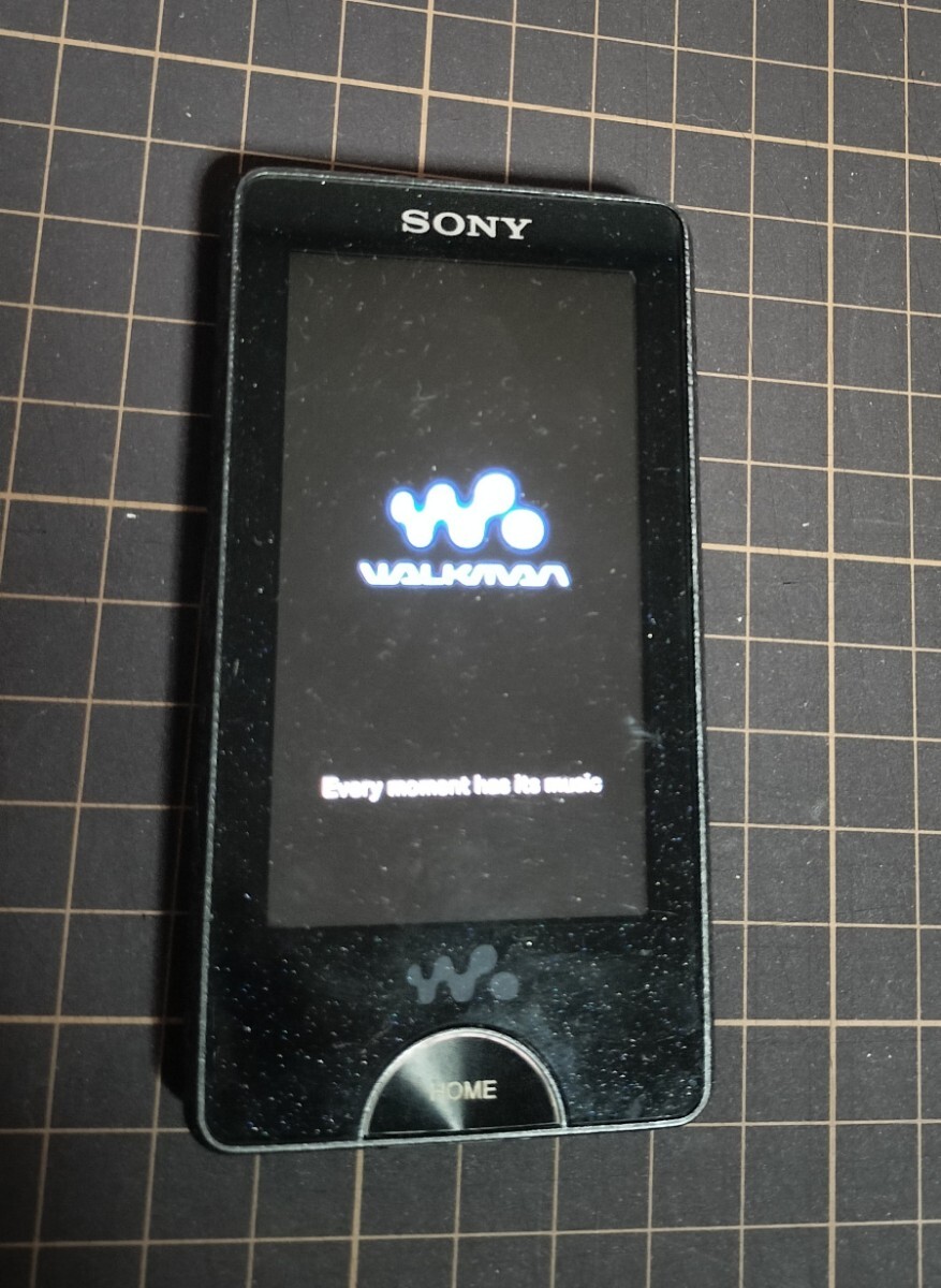 MP3プレーヤー WALKMAN NW-X1060 動作品 初期化済 SONY ソニー オーディオ デジタル音楽プレーヤー ブラック デジタルメディアプレーヤーの画像6