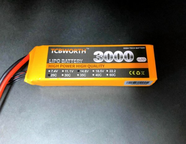 新品◆ TCB 3000mAh 4セル 14.8V 25C-50C リポ バッテリー XT60_画像1