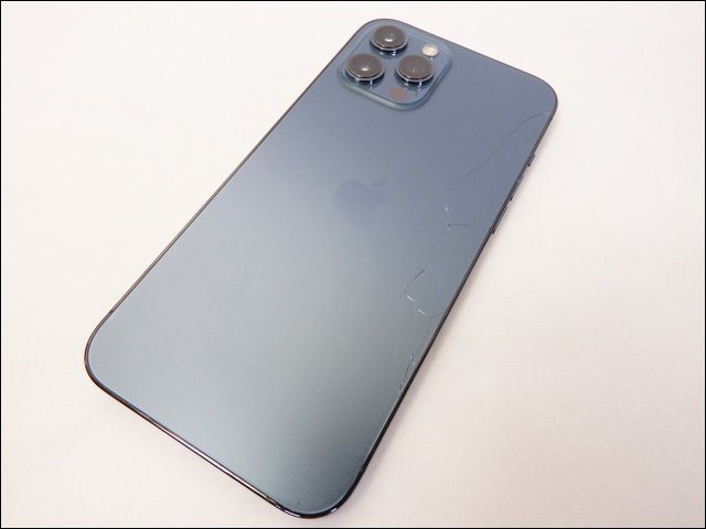 現状品 アップル iPhone 12 Pro Max 『MGD23J/A』256GB パシフィックブルー■SIMフリー スマホ スマートフォン 本体の画像2