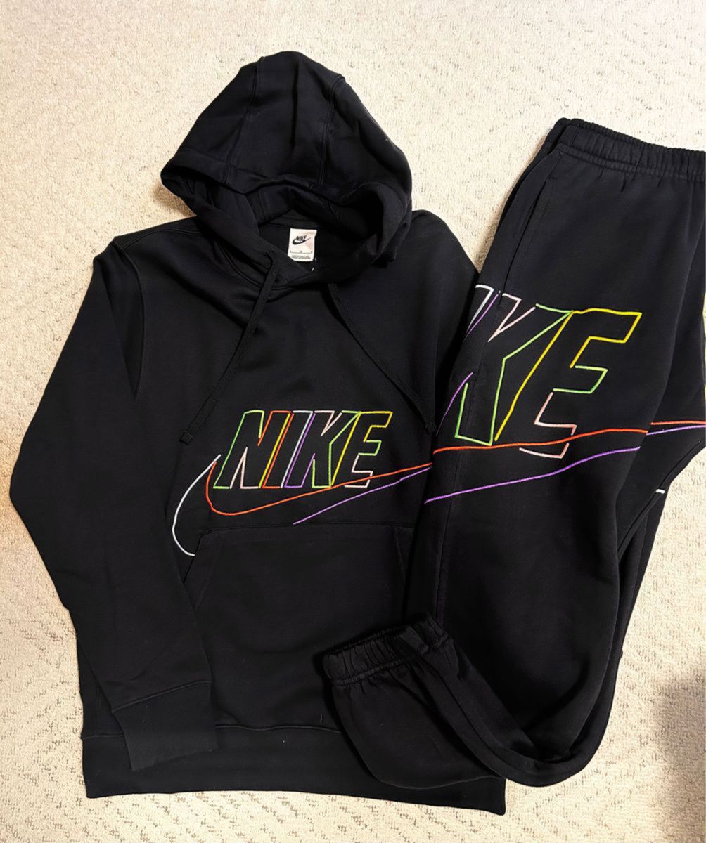 新品★NIKE ナイキ セットアップ スウェット パーカー パンツ  Mサイズ　最新商品 上下  黒