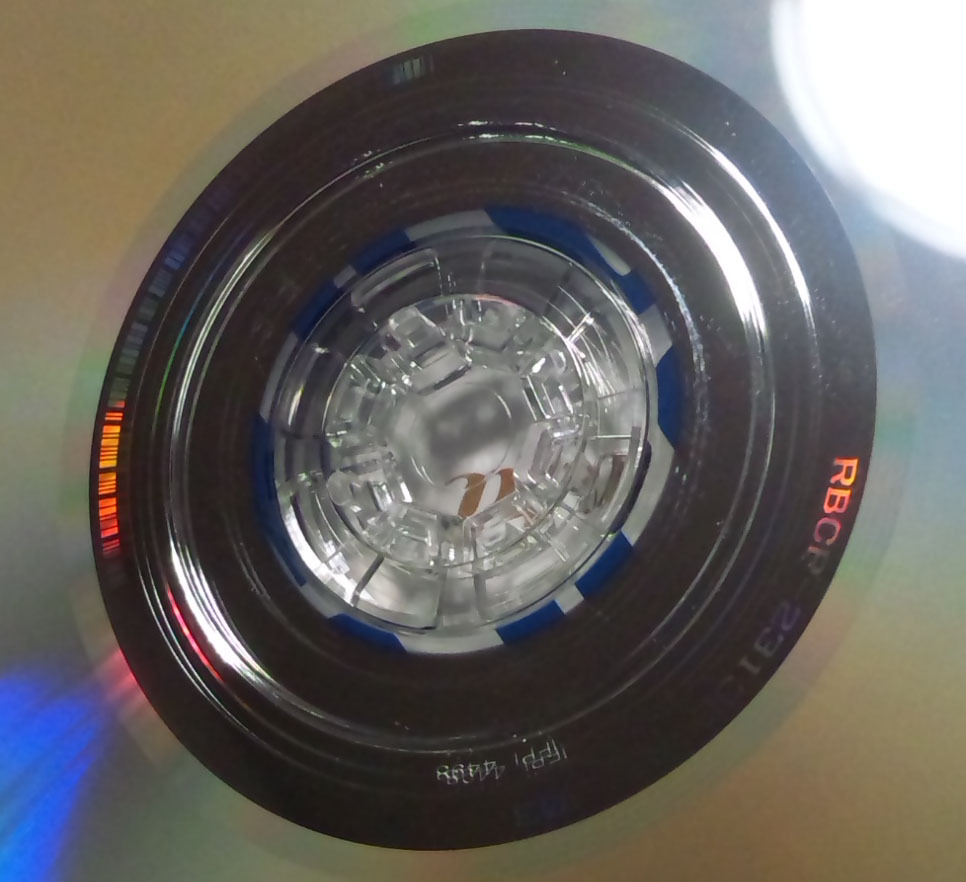 2CDベストサウンドトラック 風と共に去りぬ2001年宇宙の旅荒野の七人007大脱走E.T./エクソシスト/ロッキー/スターウォーズ/タイタニック_[CD2]A- 中央メッキ部にキズあり(他、良好)