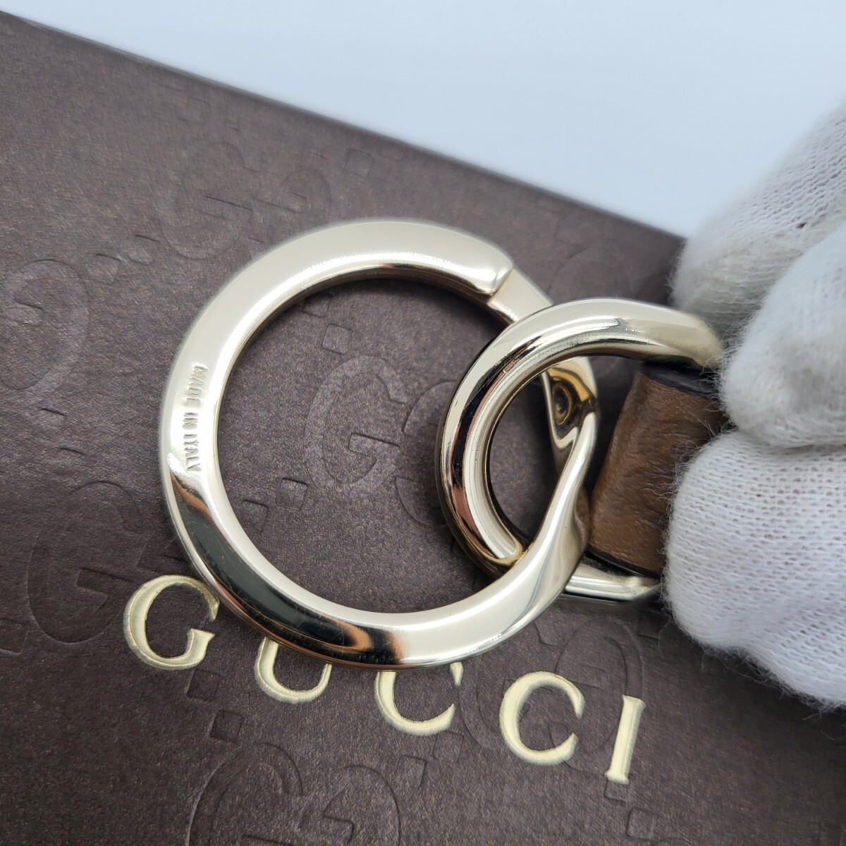 箱付き 未使用に近い GUCCI グッチ キーリング キーホルダー マイクロ シマ ホースビット