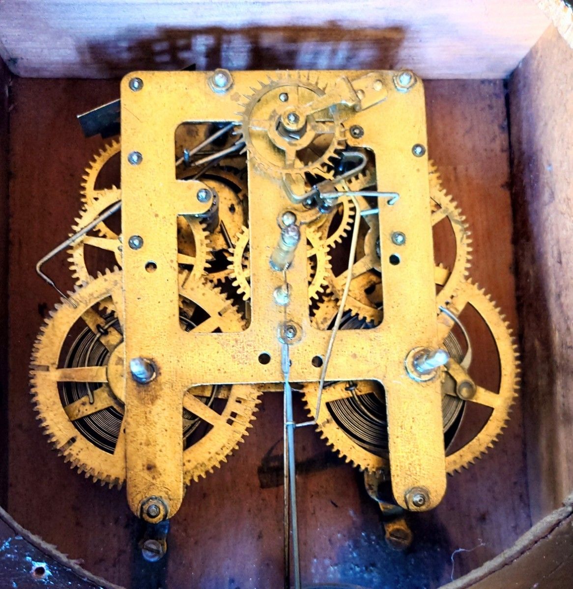 〈完動・美品〉日本時計　張り四ツ丸達磨ゼンマイ振り子時計　アンティーク古時計