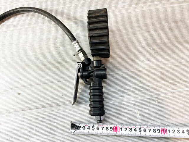 10803 used tire gauge ASAHI Asahi tire air go in note go in air gauge tire exchange suspension tool air tool automobile maintenance machine tool 