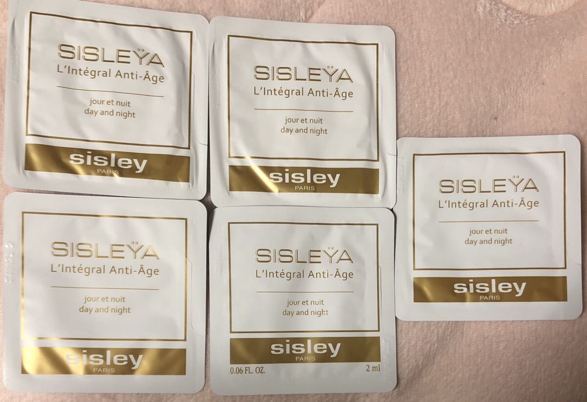 SISLEY◆シスレイヤ インテグラル（デイ＆ナイトクリーム）4ml×5（パウチタイプ）の画像1