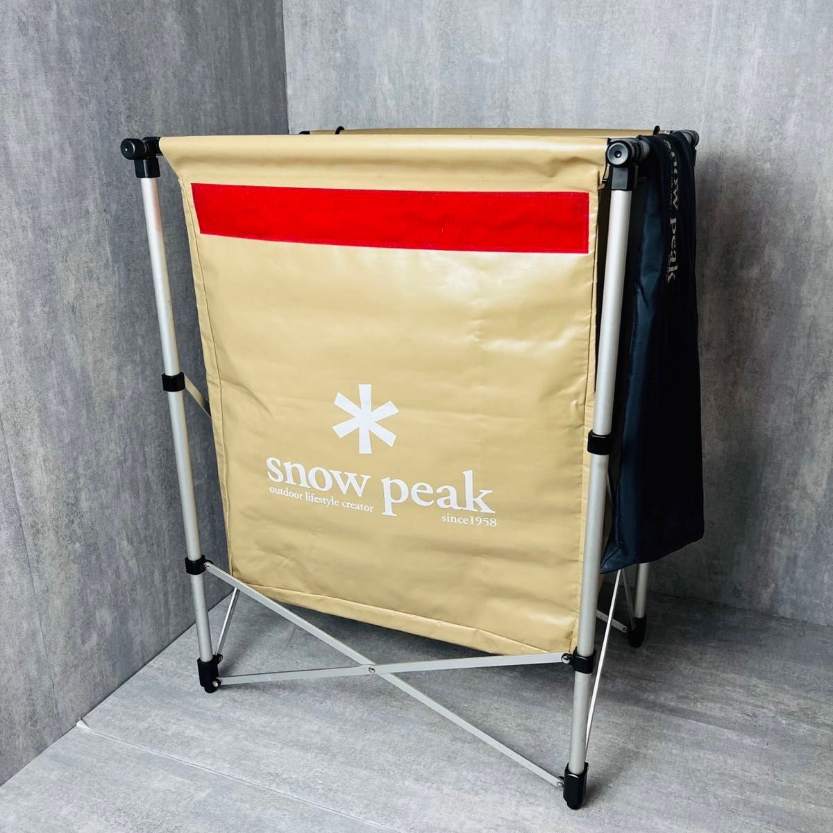 廃盤】snow peak スノーピーク ガビングスタンド ゴミ箱 ごみ箱 廃盤】snow peak スノーピーク ガビングスタンド ゴミ箱 ごみ箱