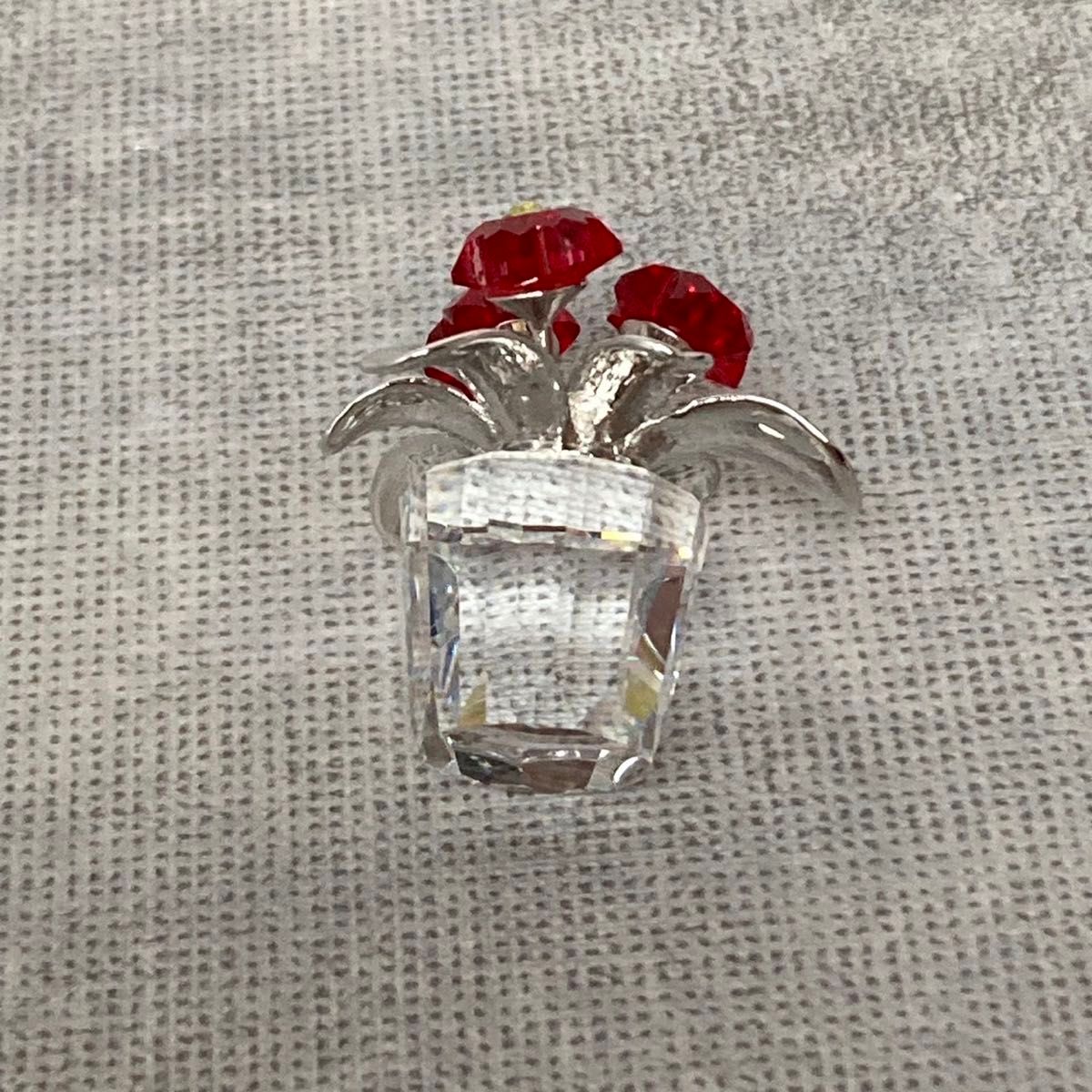 正規品美品SWAROVSKI スワロフスキー クリスタル置物 プリムラレッド SWAROVSKI スワロフスキー シルバークリスタル プリムラ レッド