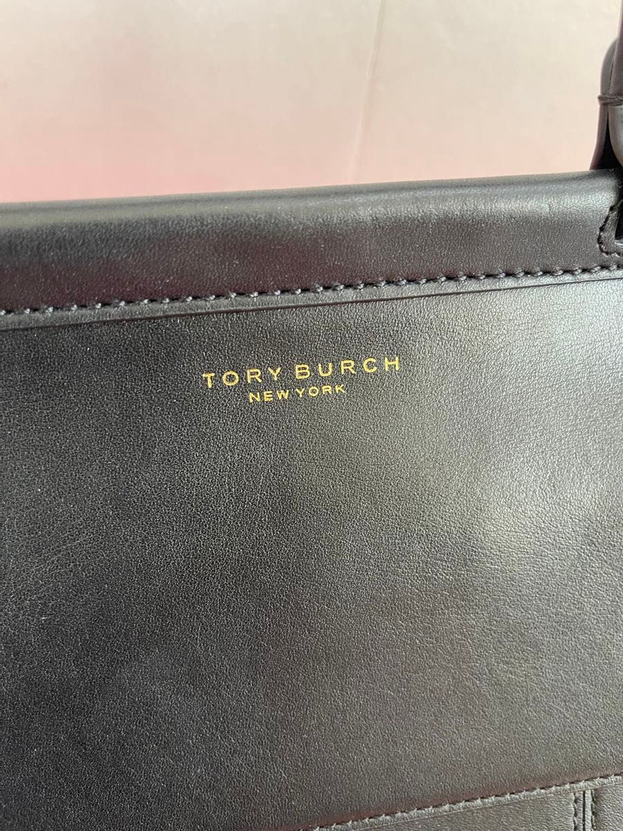 TORY BURCH トリーバーチ　トートバッグ　レザー　黒　ブラック