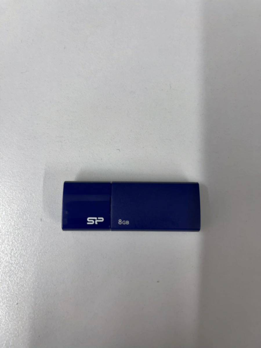 シリコンパワー USB2.0対応 フラッシュメモリ 8GB(ブルー) SP-UFD8GBBL2の画像1