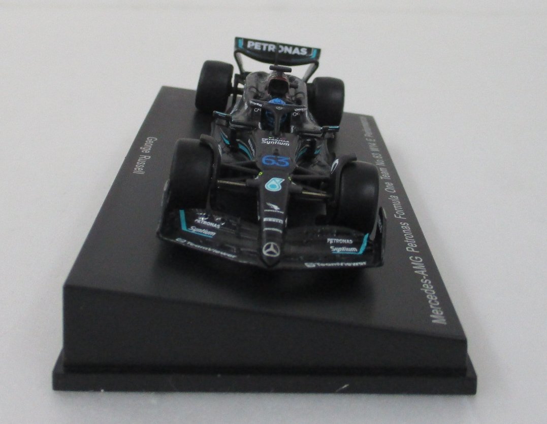 スパーク 1/64 メルセデス AMG ペトロナス F1チーム W14 Eパフォーマンス 2023 F1#63 定形外○【ジャンク】ukt022610の画像2