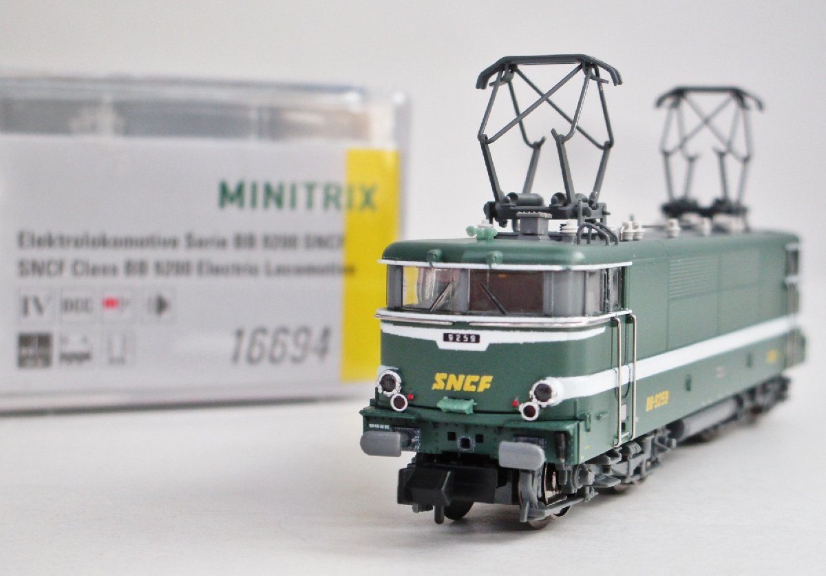 Yahoo!オークション - TRIX 16694 フランス国鉄 (SNCF) 急行列車 Yahoo!オークション - TRIX 16694 フランス国鉄 (SNCF) 急行列車