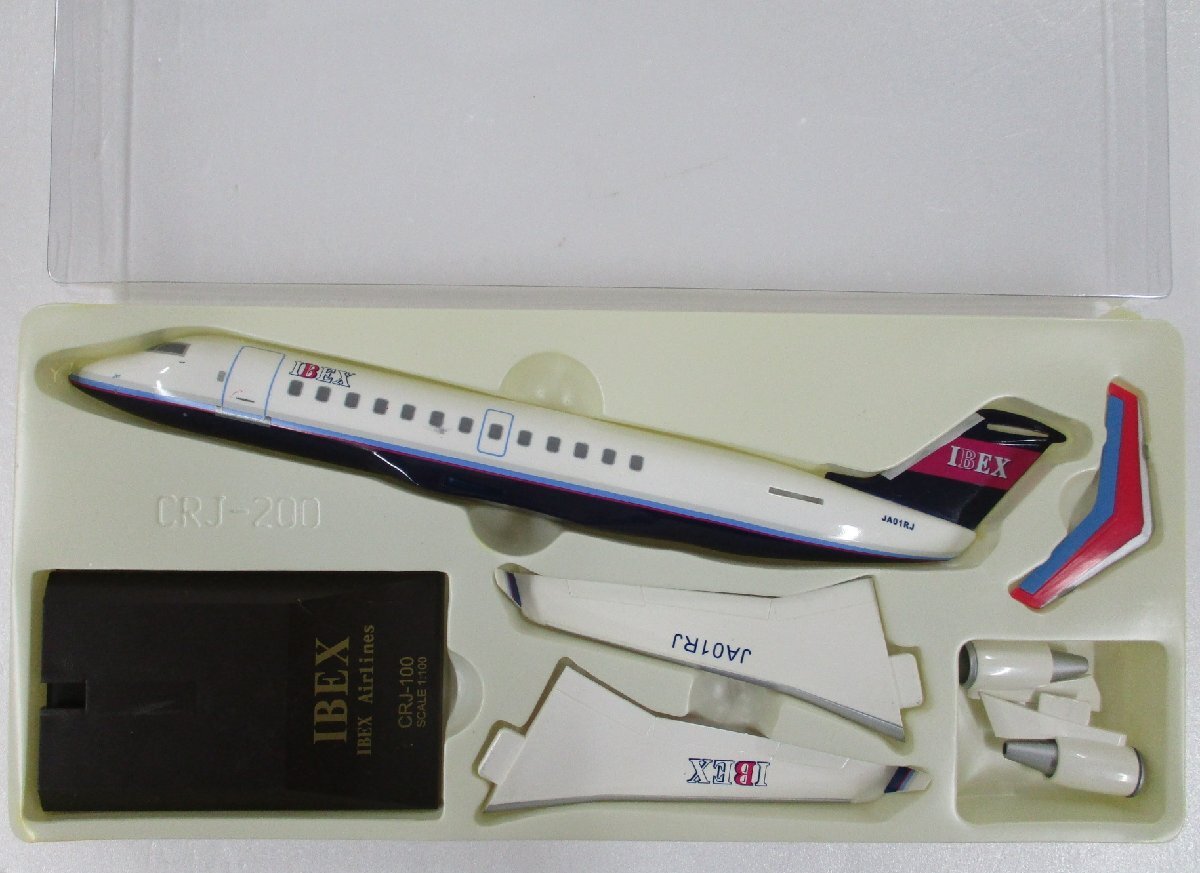 EVER RISE　1/100　IBEX Airlines CRJ-100 JA01RJ 【ジャンク】ukt031129_画像2