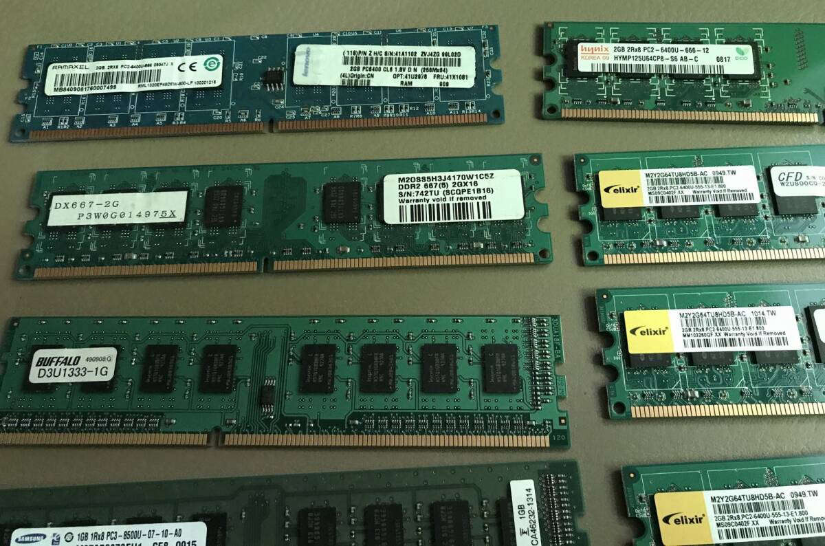 2 DDR2 デスクトップPC用メモリ 色々13枚ジャンク_画像2