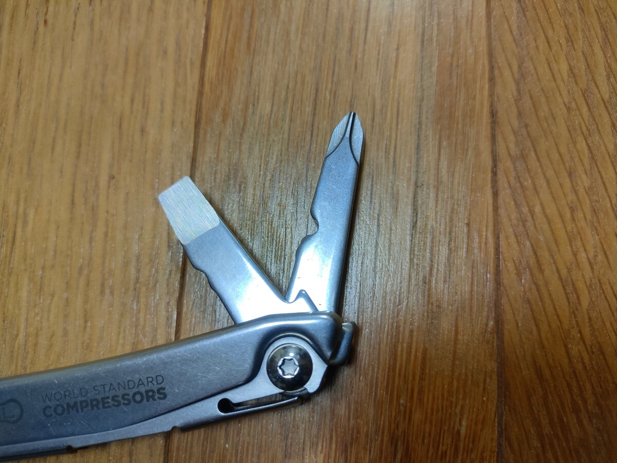 美品 レザーマン Rev ケース付き LEATHERMAN レブ マルチツールの画像6