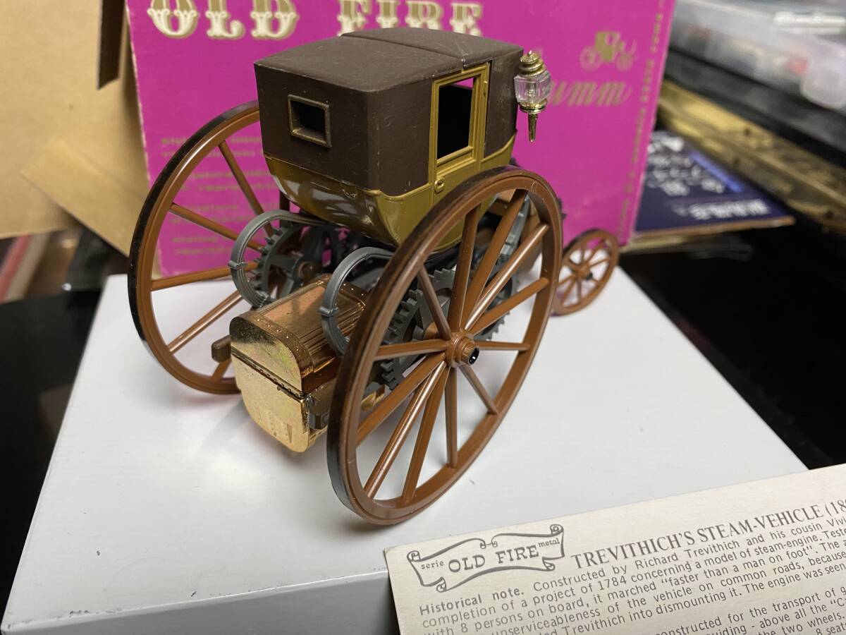 ブルム　BRUMM CARRO DI TREVITHICK 1803トレビシックの蒸気馬車　1803　イギリス　1/43_画像3