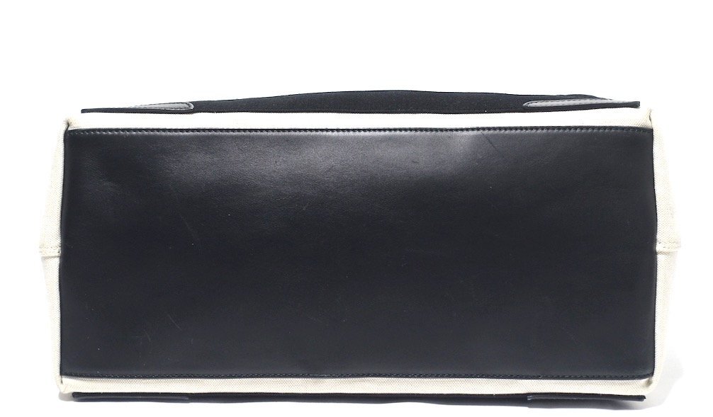  прекрасный товар BALENCIAGA Balenciaga темно-синий бегемот sM большая вместимость сумка есть сумка на плечо 339936 парусина × кожа белый × черный 