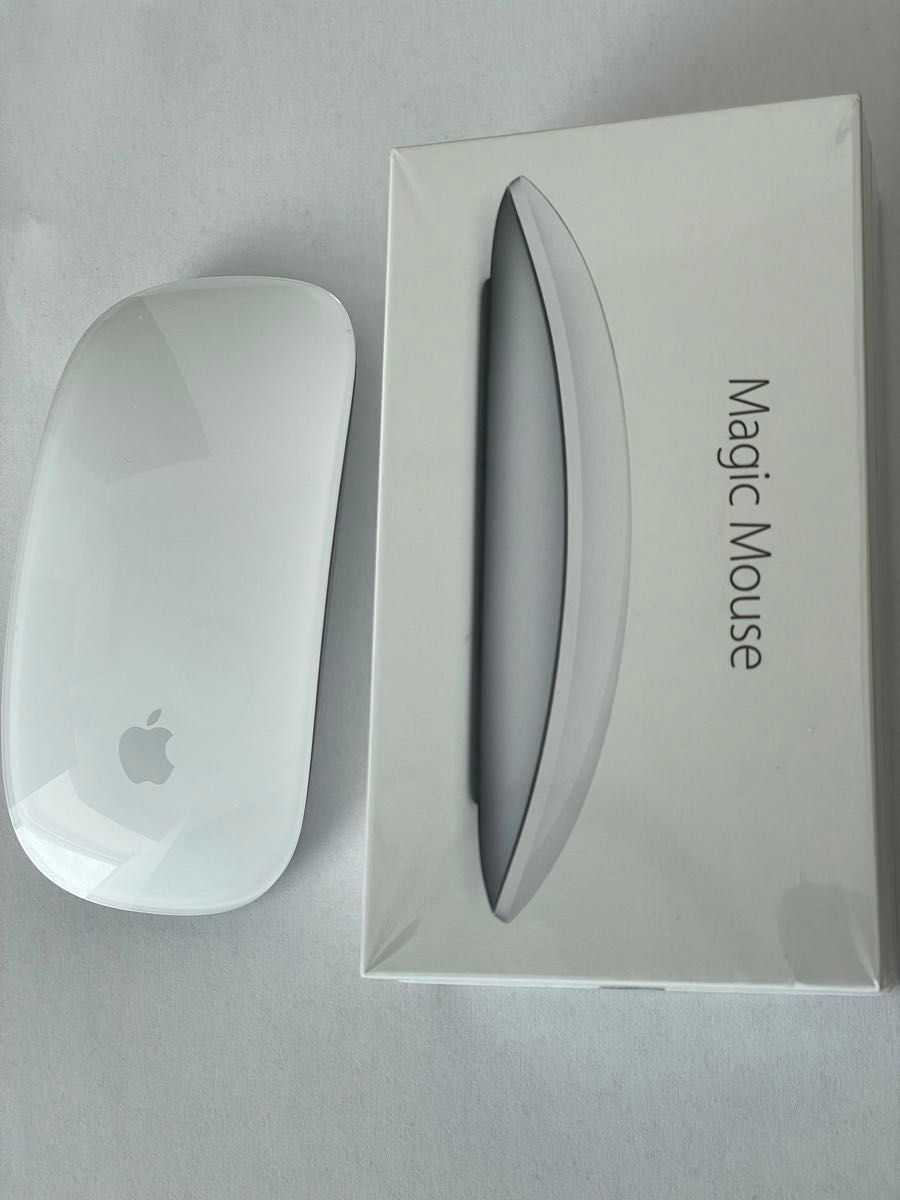 美品　Apple マジックマウス Magic Mouse2 ホワイトケーブル　化粧箱