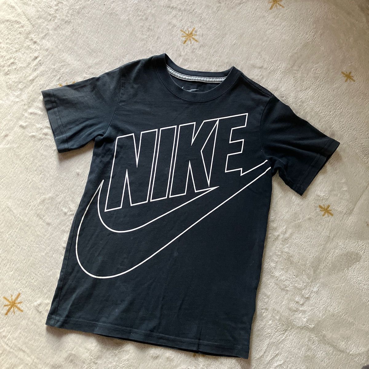 Nike ナイキ　半袖Tシャツ XS  (裏面補強あり)