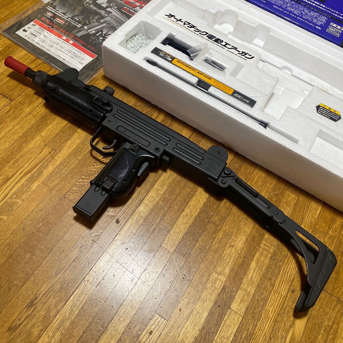 東京マルイ　UZI　SMG　廃版　電動ガン　動作品ですがジャンク扱いで_画像9