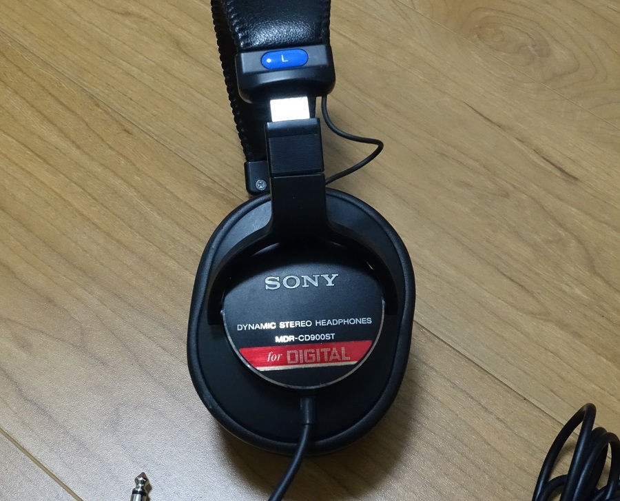 MDR-CD900ST SONY ソニー スタジオ用モニターヘッドフォン