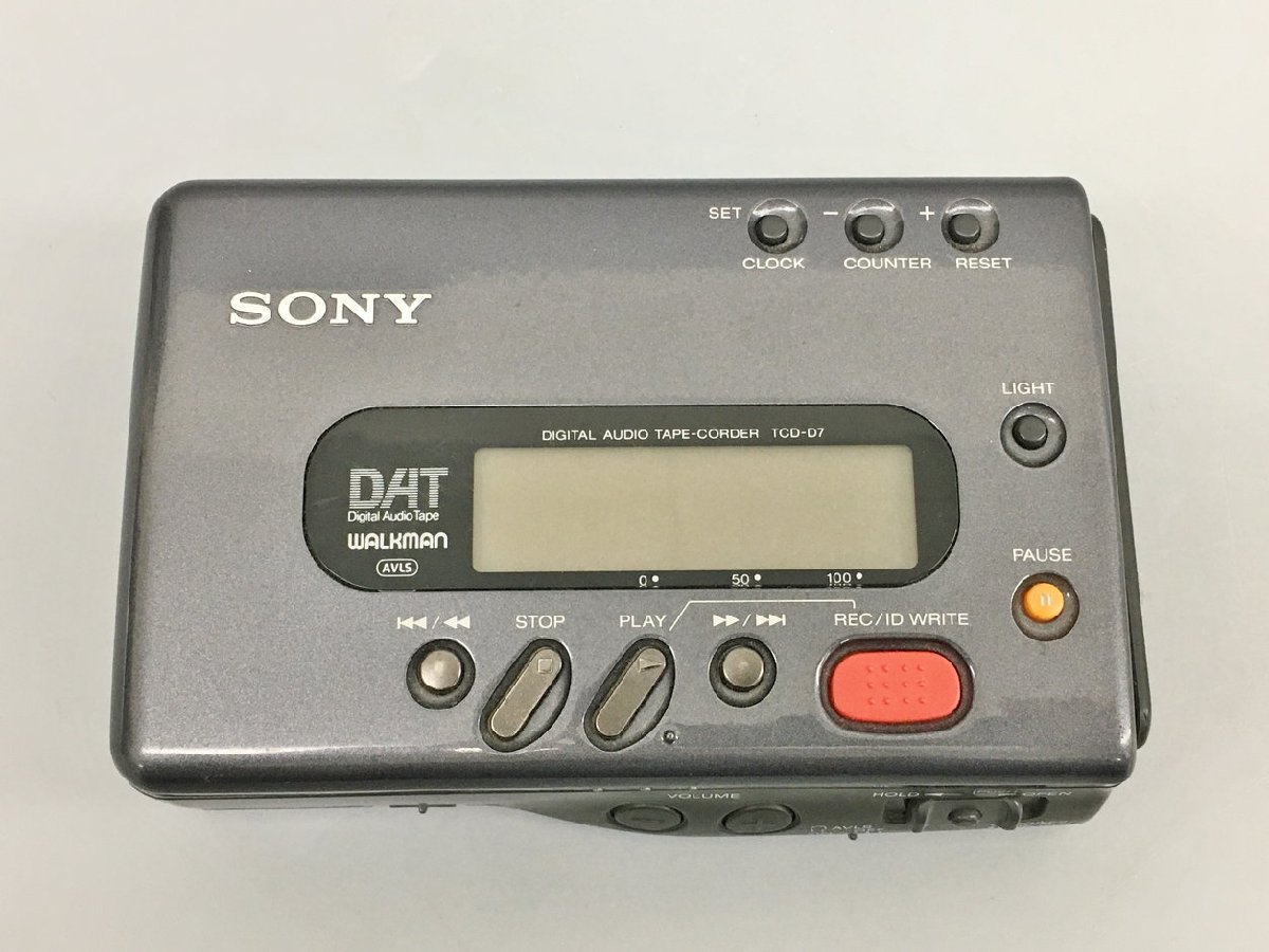 ソニー SONY ポータブルカセットレコーダー ウォークマン TCD-D7 ジャンク 2403LR009