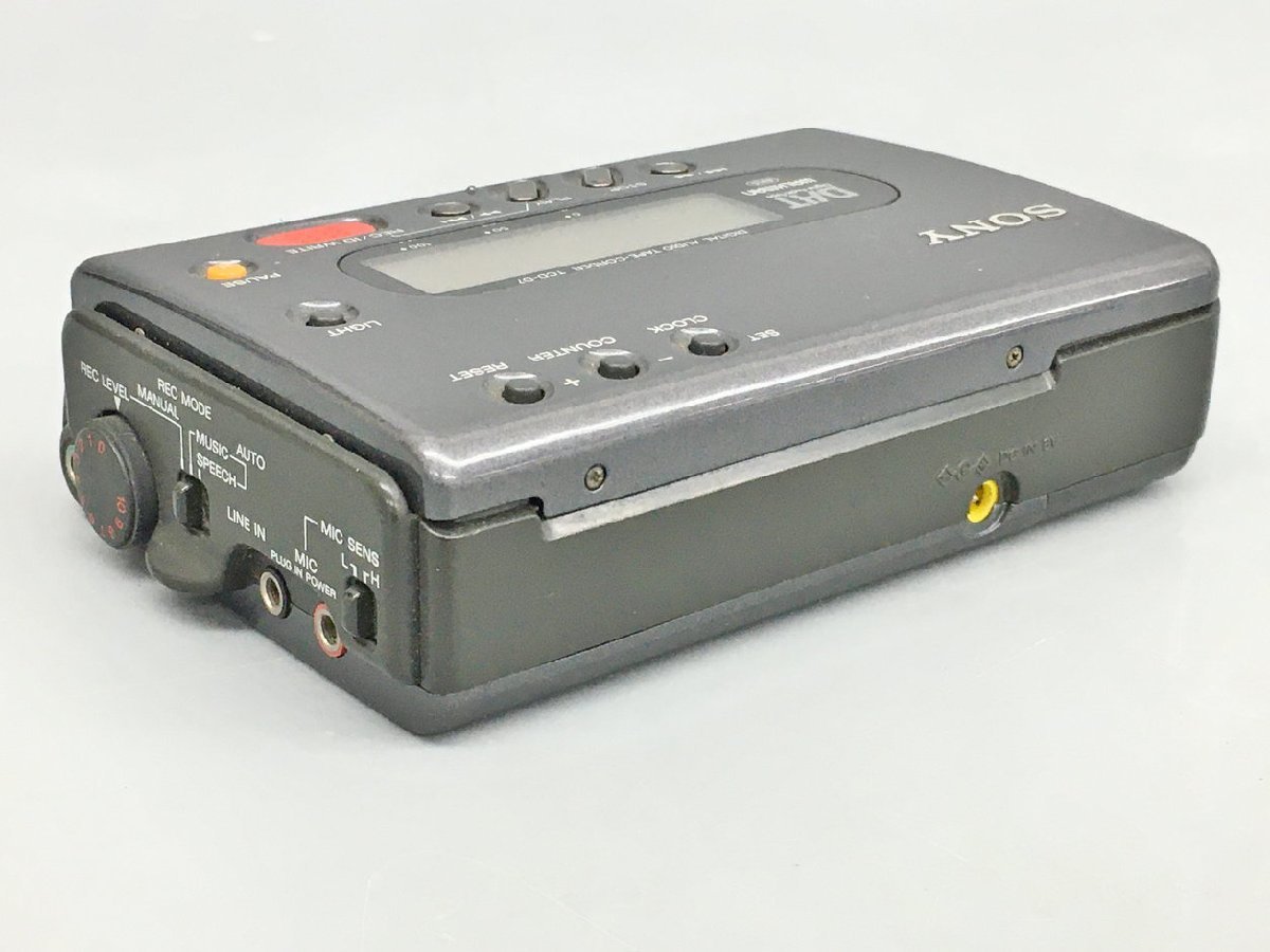 ソニー SONY ポータブルカセットレコーダー ウォークマン TCD-D7 ジャンク 2403LR009の画像4