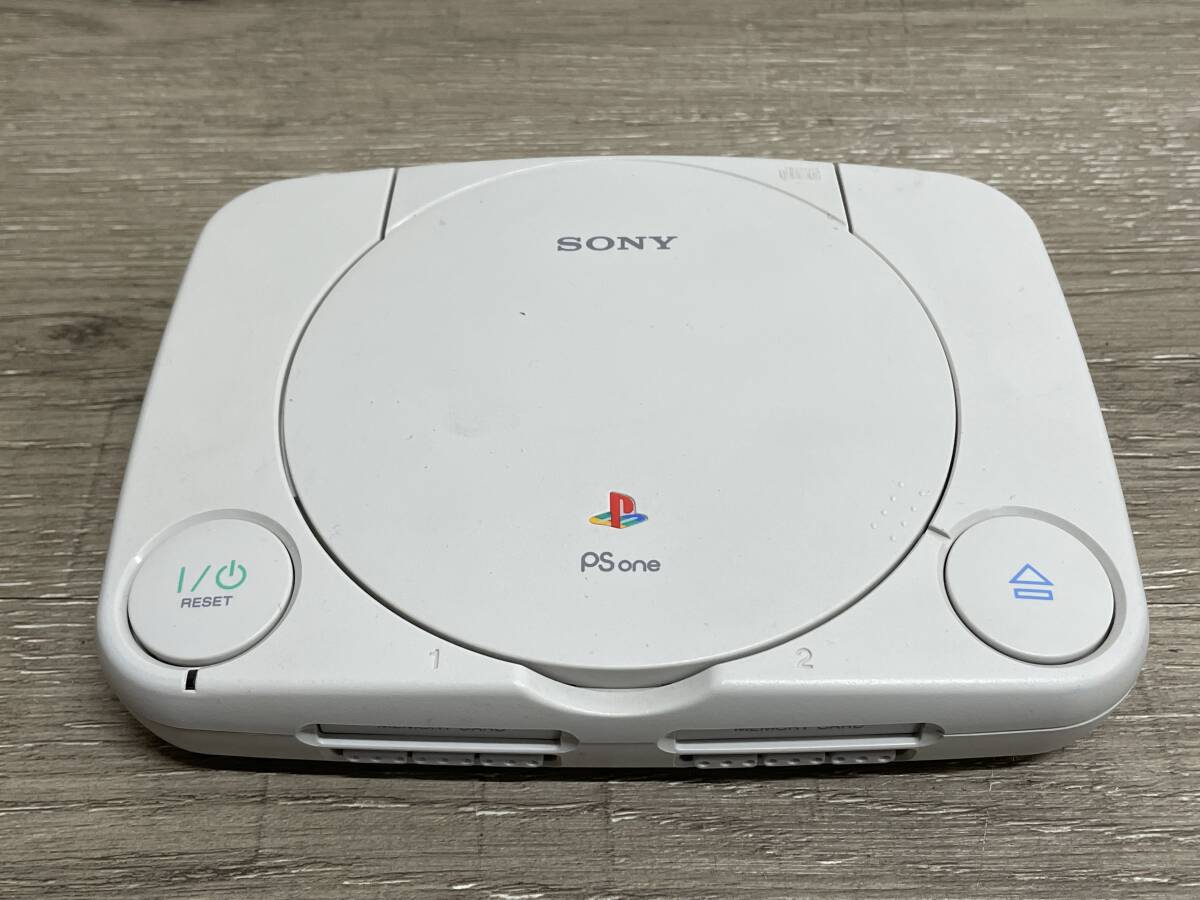 ☆ PS ☆ PS one SCPH-100 動作品 Playstation 本体 コントローラー アダプター ケーブル 付属 プレイステーション SCPH-112 7375_画像5