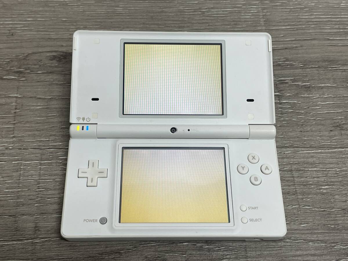 ☆ DSi ☆ ニンテンドーDS i ホワイト 動作品 本体 タッチペン アダプター 付属 Nintendo ニンテンドー 任天堂 DS 8583_画像6