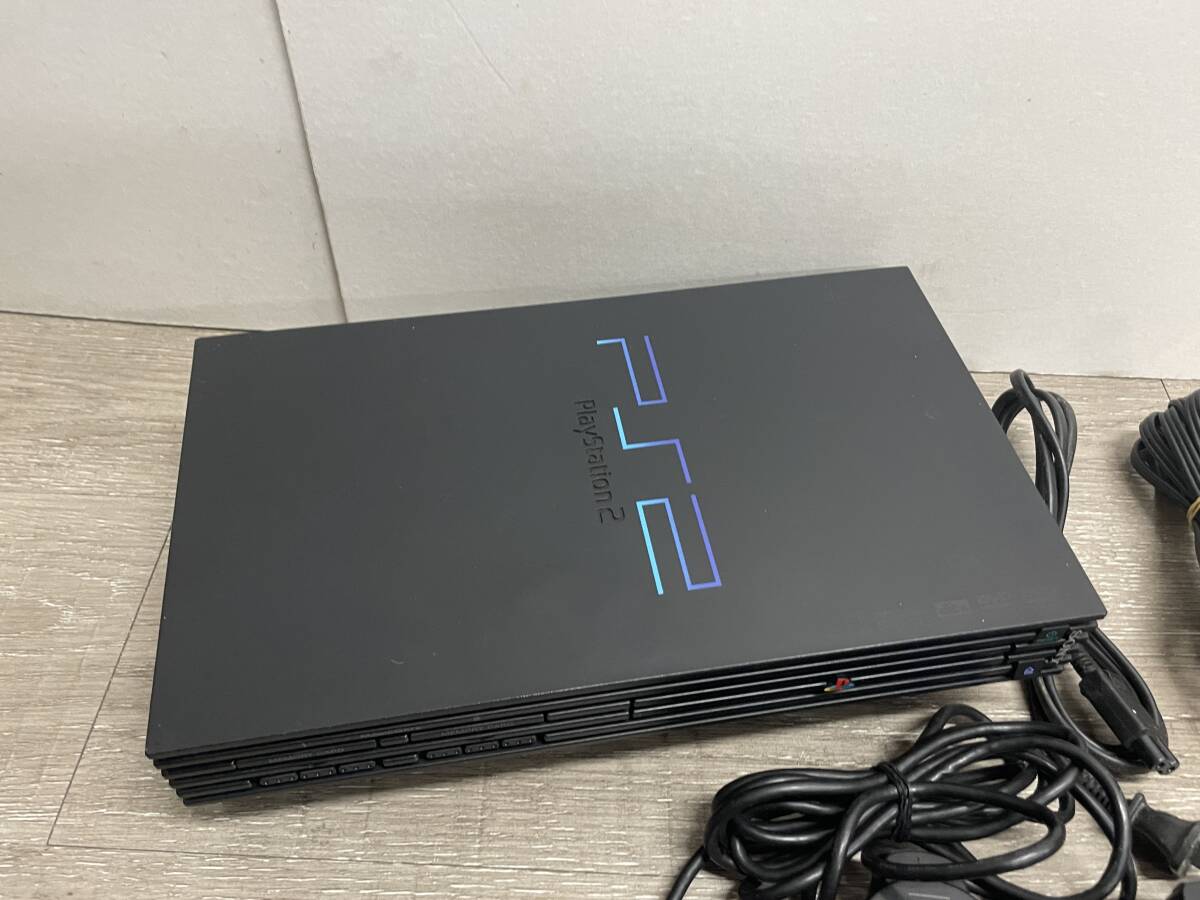 ☆ PS2 ☆ プレイステーション2 SCPH-18000 動作品 本体 コントローラー ケーブル 付属 Playstation2 デュアルショック2 SONY 5027_画像2