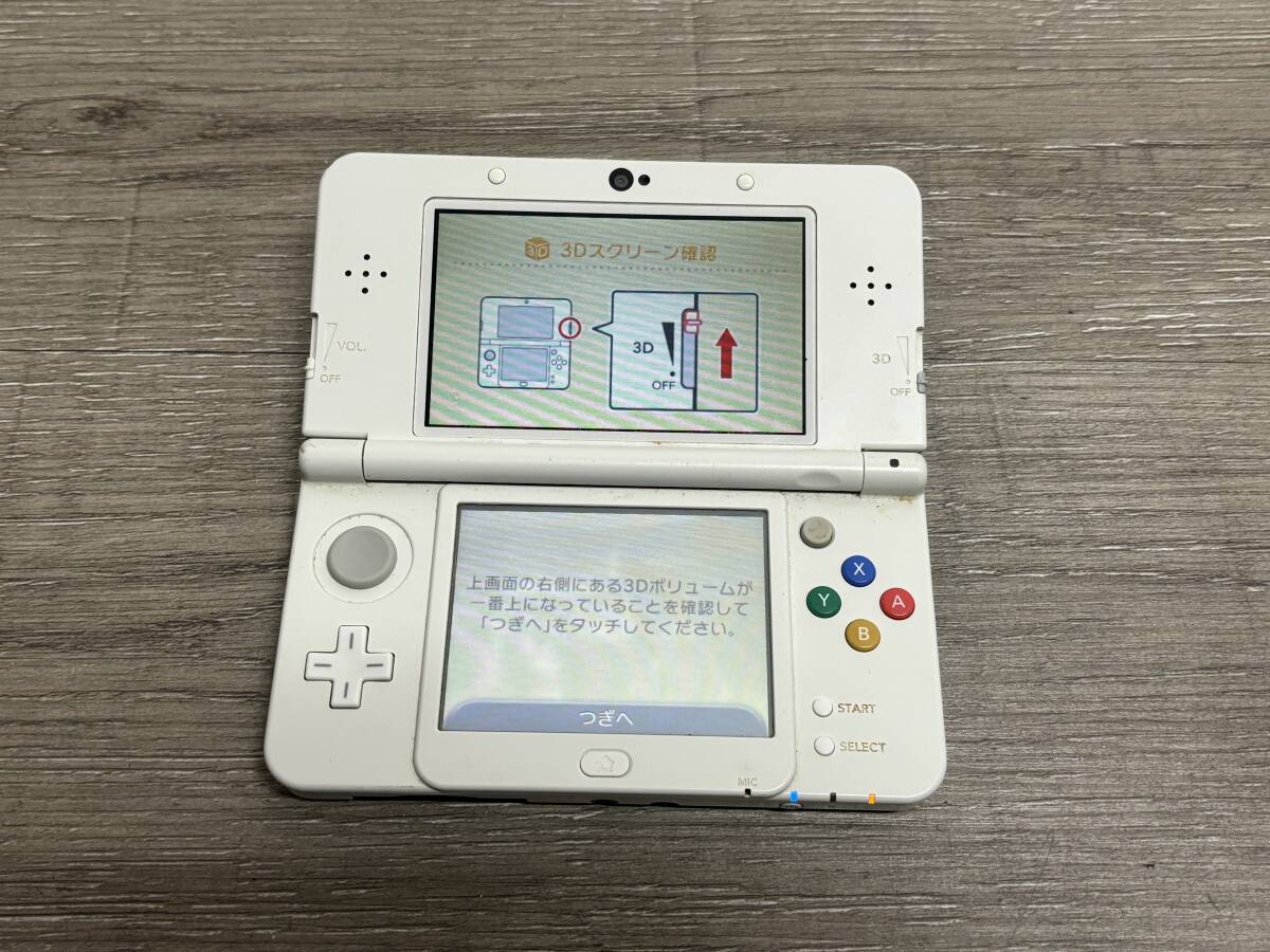 ☆ New3DS ☆ Newニンテンドー3DS ホワイト モンスターハンター きせかえカバー 動作品 本体 のみ Nintendo 3DS ニンテンドー 任天堂 _画像4