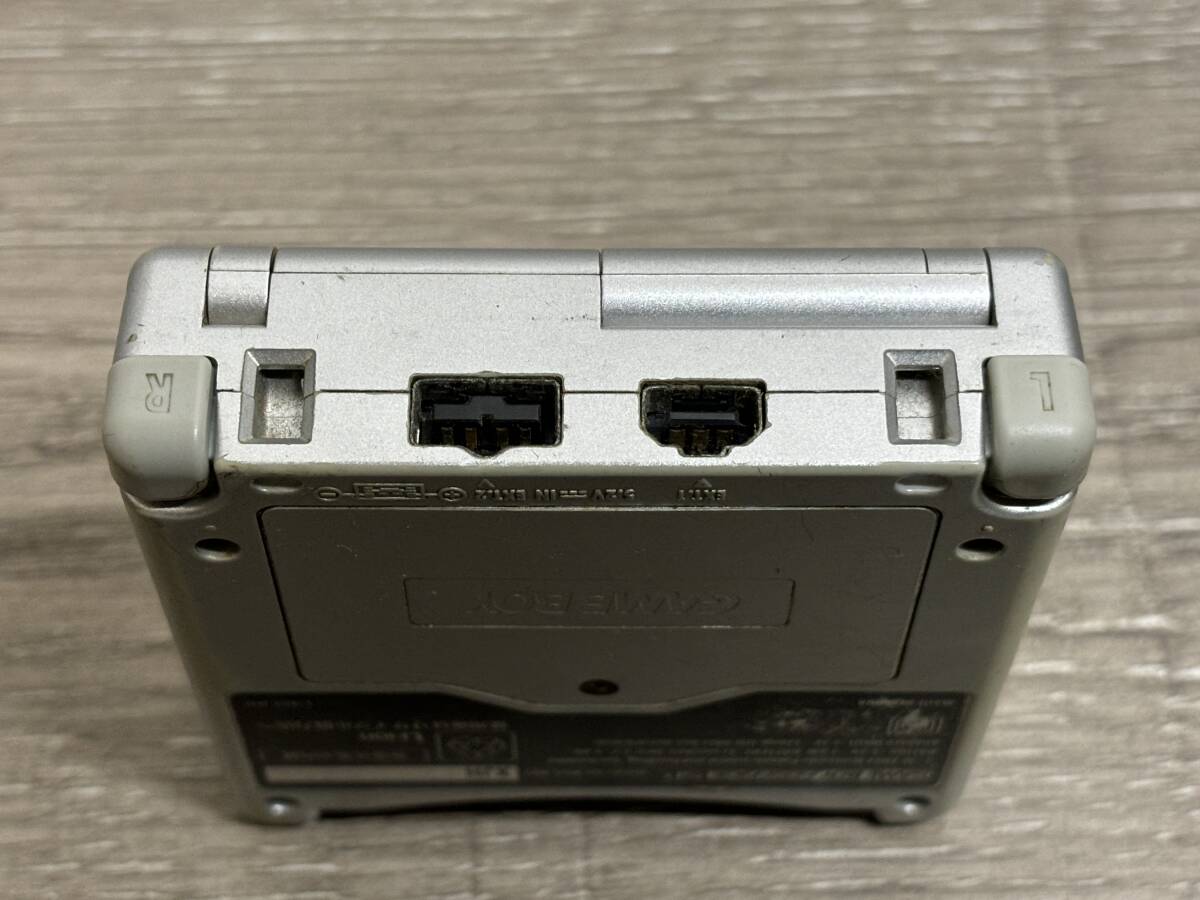 ☆ GBA ☆　ゲームボーイアドバンスSP プラチナシルバー 動作品 本体 のみ Nintendo GAMEBOY ADVANCE ニンテンドー 任天堂 _画像3