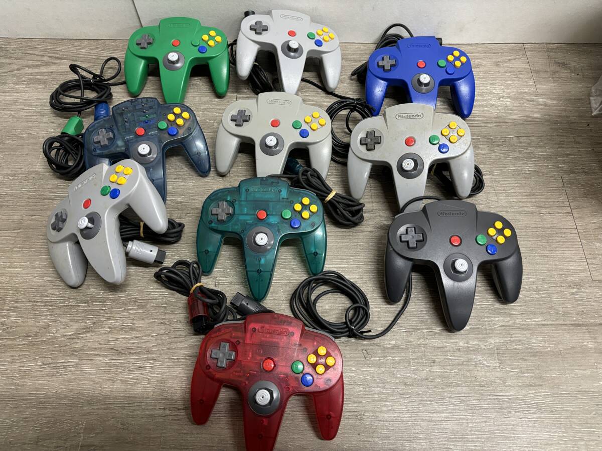 ☆ N64 ☆ Nintendo64 コントローラー まとめ売り ジャンク ニンテンドウ64 クリアブルー クリアレッド グレー Nintendo 任天堂の画像1